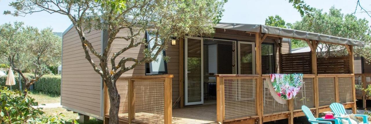 Campasun Camping International d'Aups Esterno foto